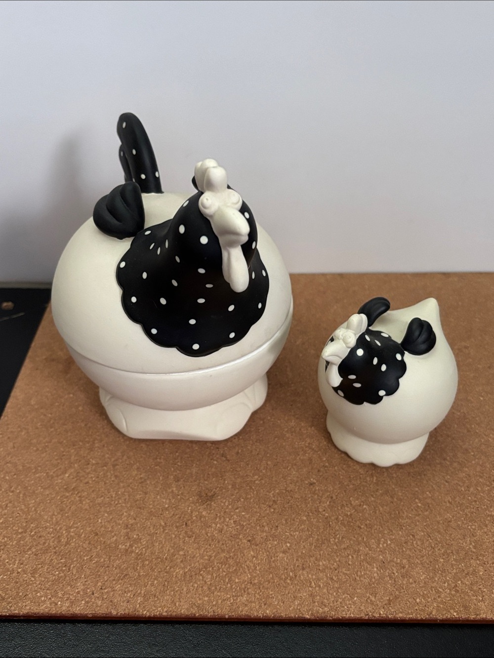 Cream and Black Polka Dot Hen Accent Set 8” 4.5”